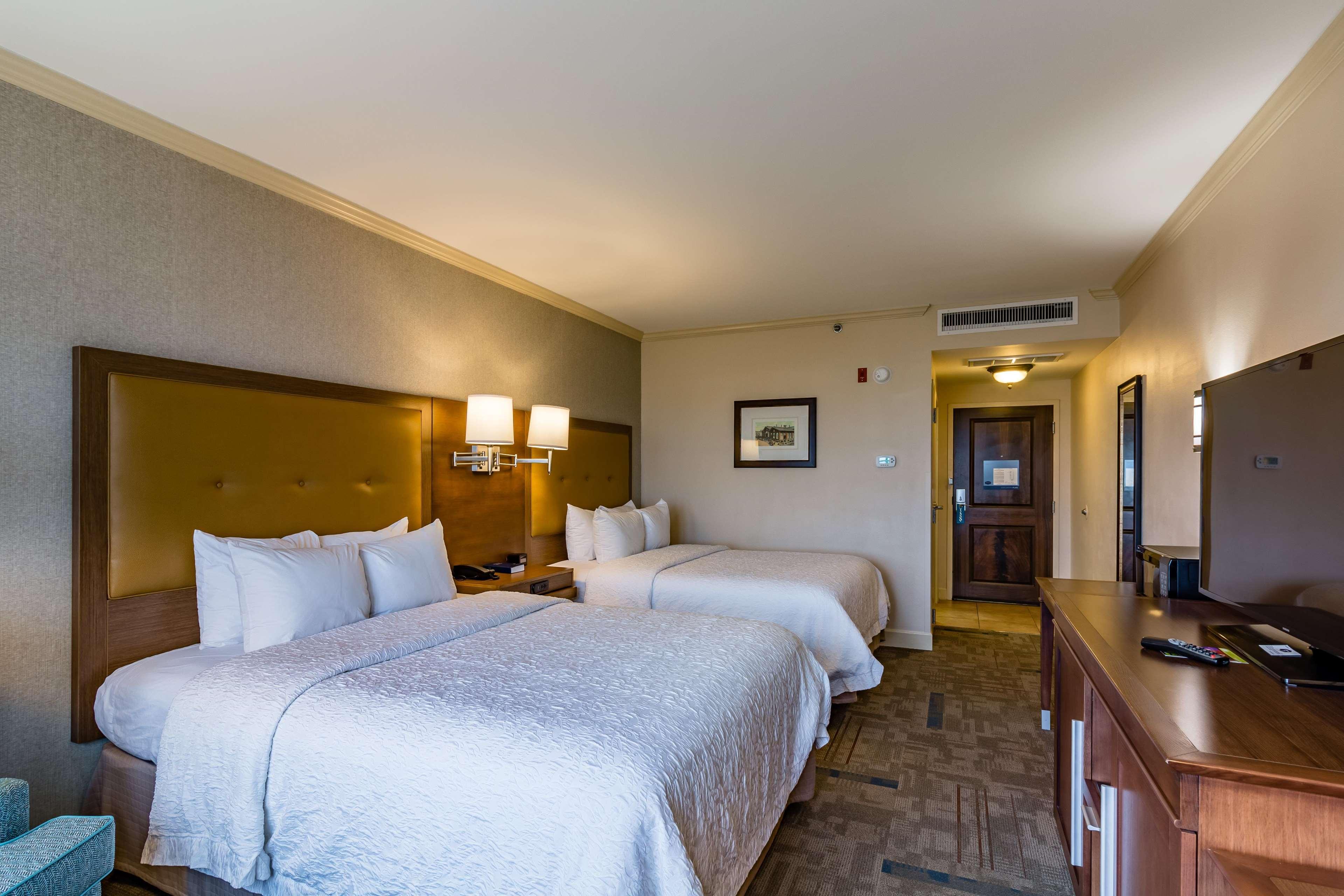 Hampton Inn Savannah Historic District Εξωτερικό φωτογραφία
