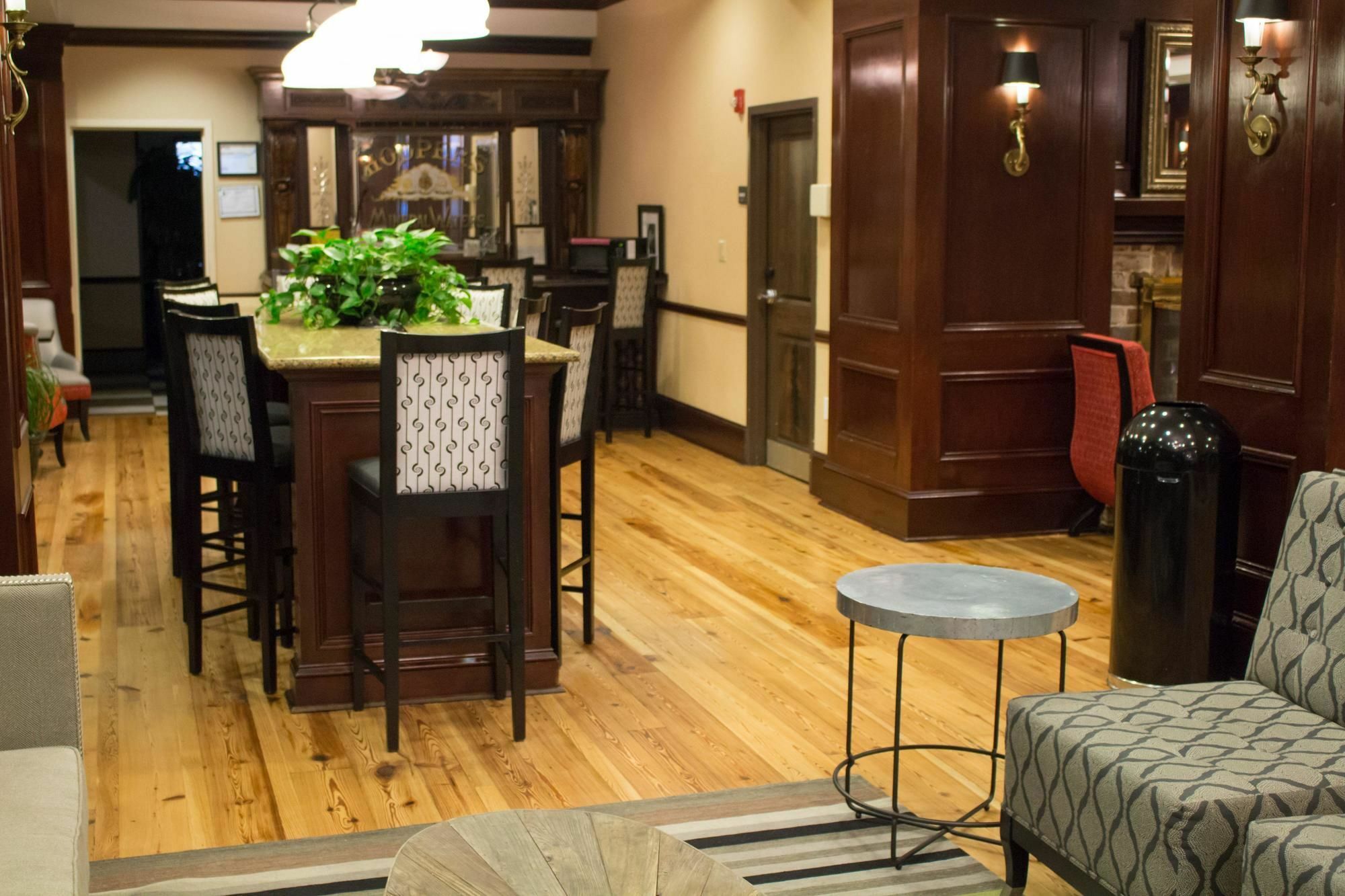 Hampton Inn Savannah Historic District Εξωτερικό φωτογραφία